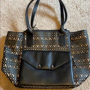 Stella & Dot Shift Bag Black Perf